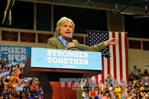 Hillary Clinton creuse l’écart avec Donald Trump  - ảnh 1